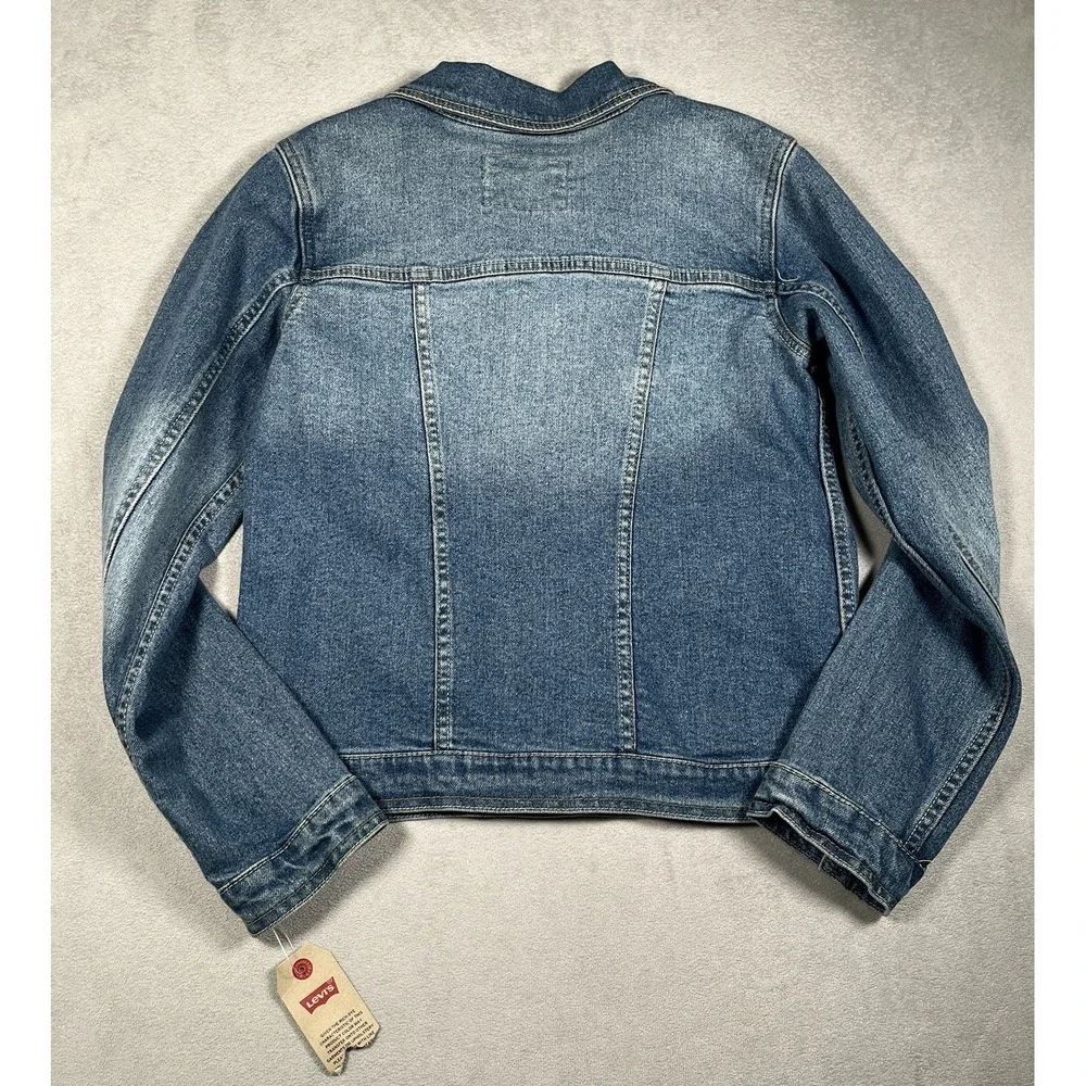NWT-Levi's Girls' Med Wash Cotton Denim Button-Front Trucker Jacket XL 13-15 Yrs